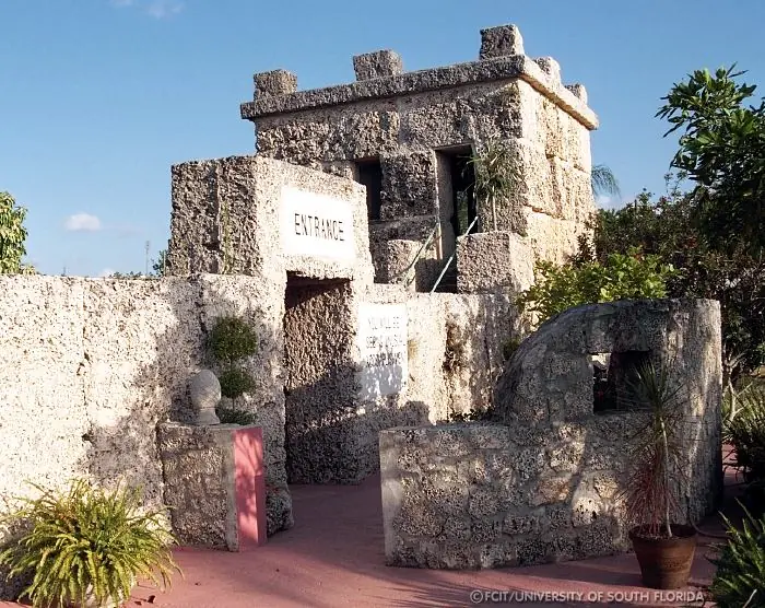 Original entrance to Coral Castle